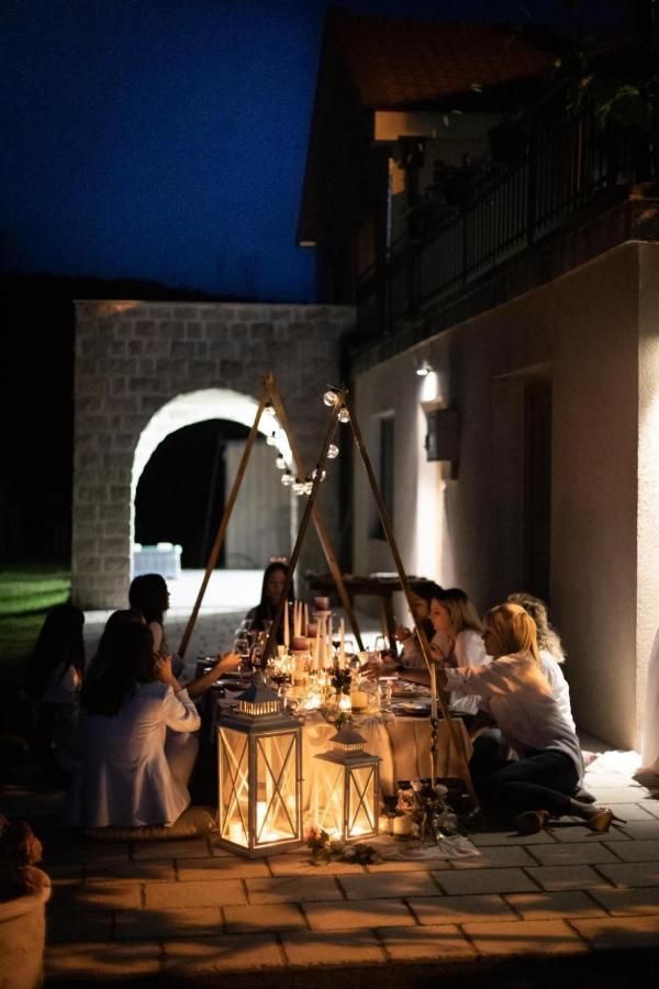Djukic Winery Lägenhet Podgorica Exteriör bild