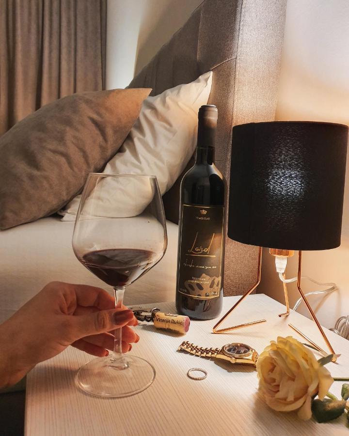 Djukic Winery Lägenhet Podgorica Exteriör bild