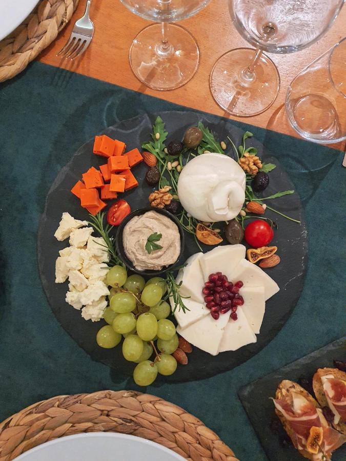 Djukic Winery Lägenhet Podgorica Exteriör bild