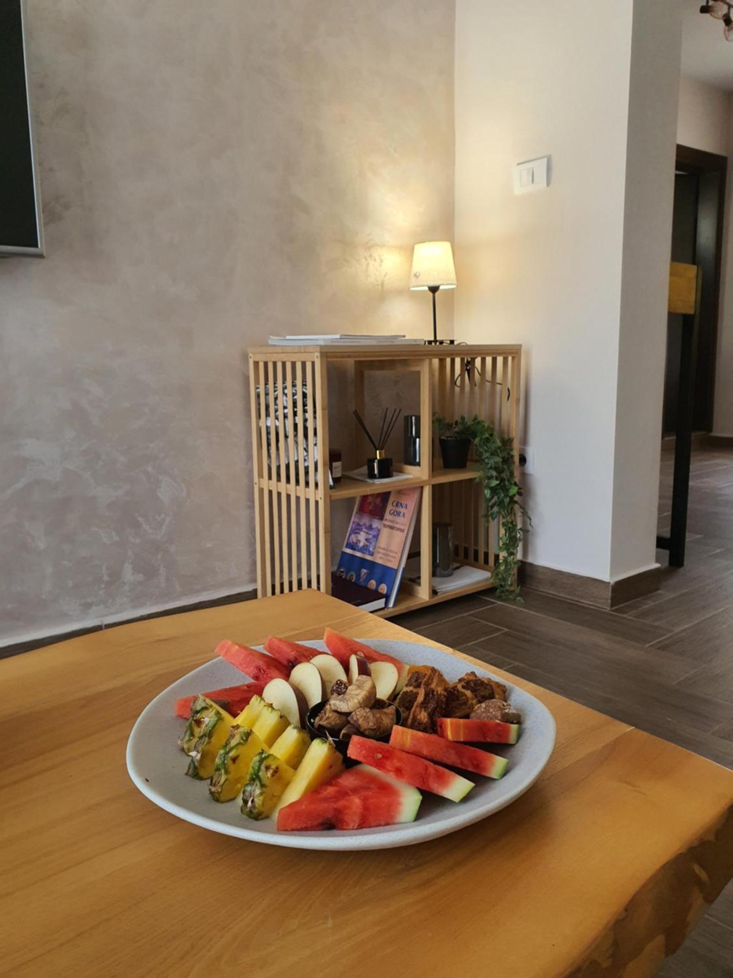 Djukic Winery Lägenhet Podgorica Exteriör bild